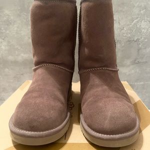 UGG koola short